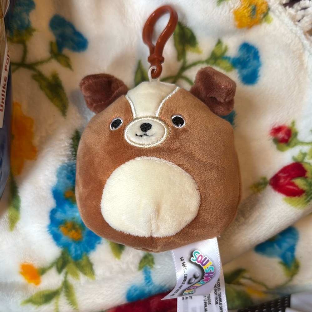 Squishmallows Bernie the Brown and White dog Keychain clip NWT